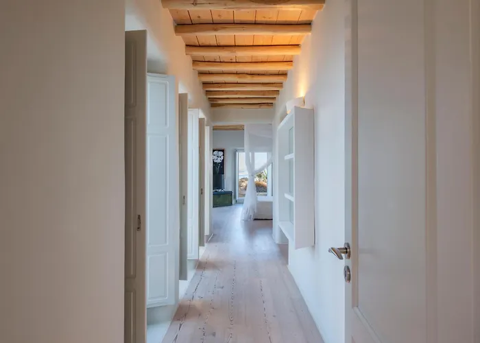 Montessito Mykonos Τούρλος