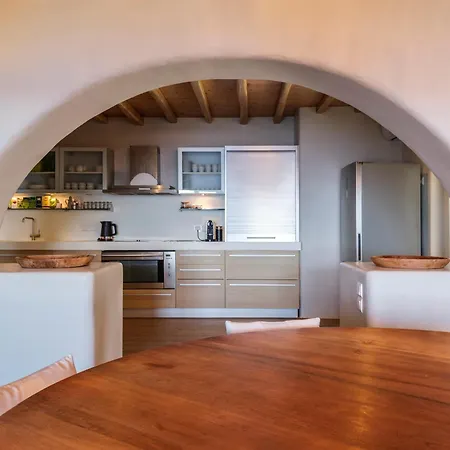 Montessito Mykonos Вилла Тоурлос